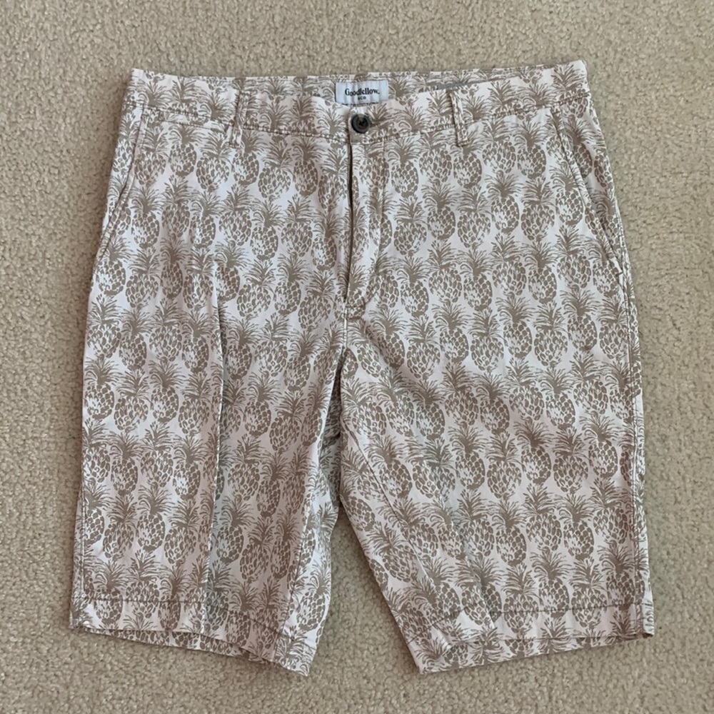 Men’s printed linen shorts
